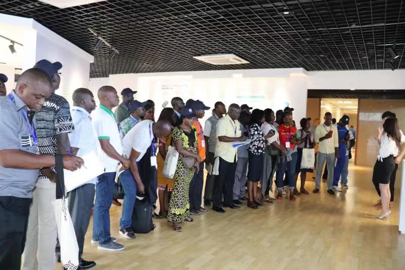 833ff15bf92196175cbea2a468839e2 833ff15bf92196175cbea2a468839e2